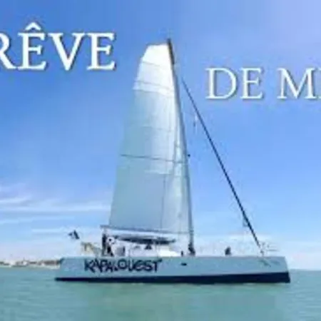 Appartamento With Terrace Near The La Rochelle (Charente-Maritime)