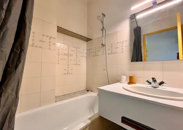 With Terrace Near The Apartment La Rochelle (Charente-Maritime)